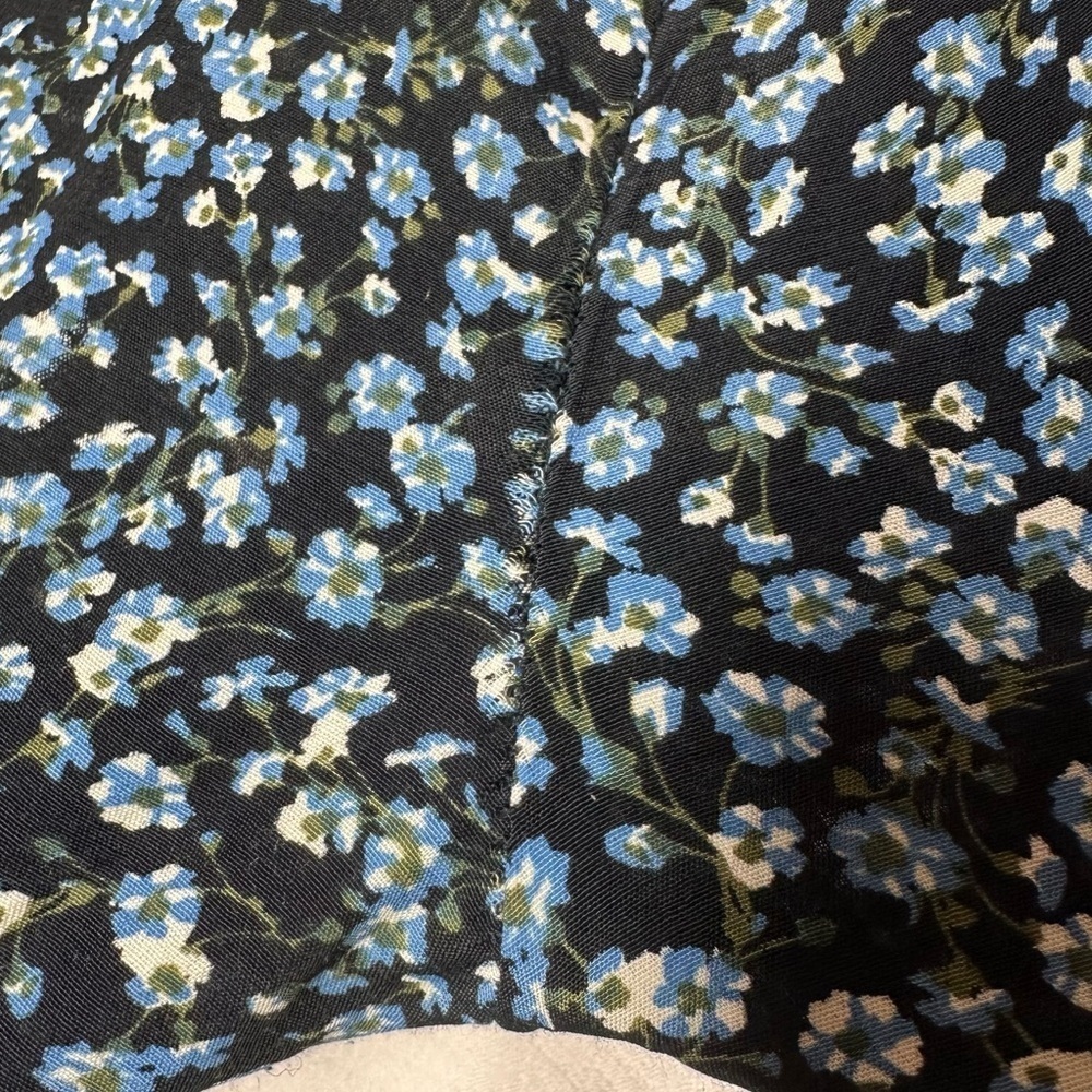 Faithfull the Brand Anthropologie Blue Ditsy Floral Bell Sleeve Wrap Dress Sz 6 - Picture 6 of 14